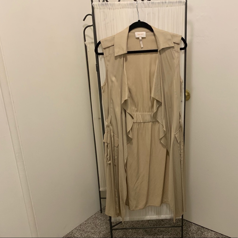 Long drape tan vest-Laundry by Shelli Segal